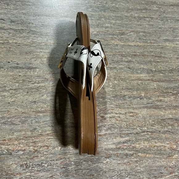 Baby Phat thong sandals with gold color ring and bling - Picture 10 of 12